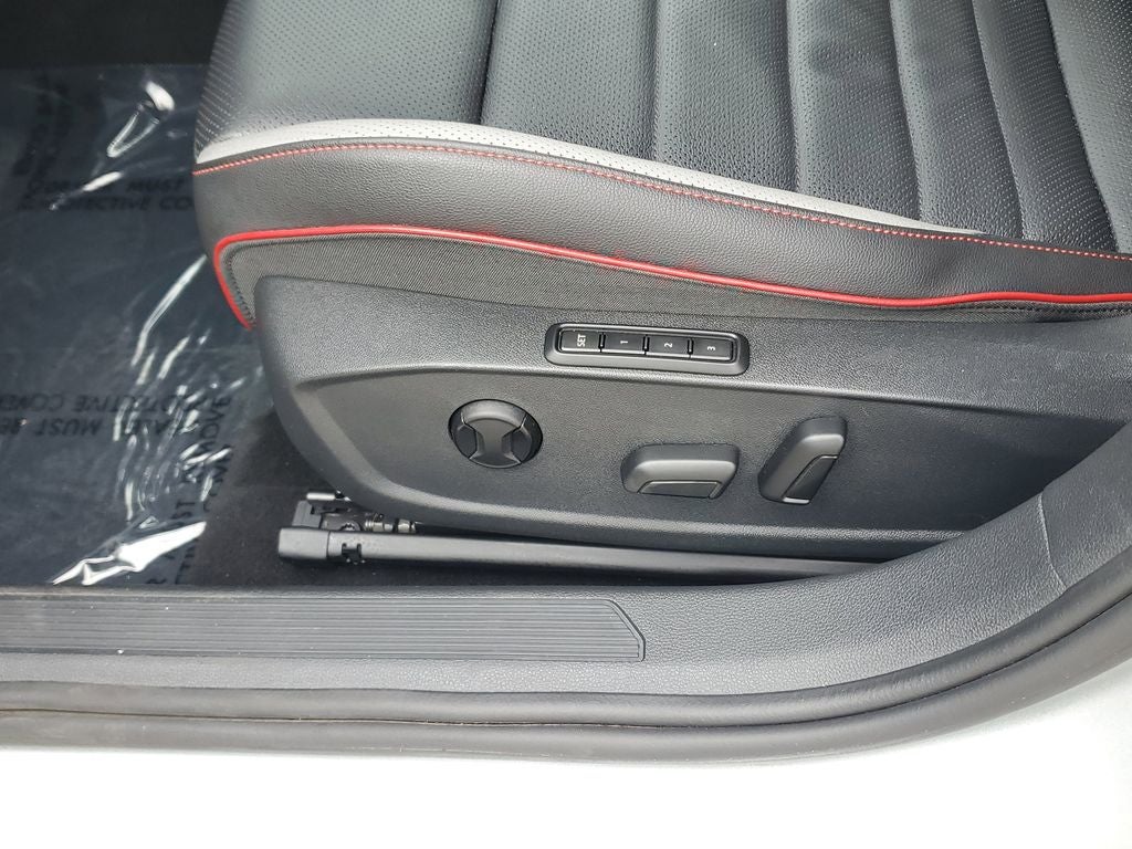 2024 Volkswagen Golf GTI Autobahn