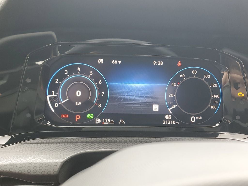 2024 Volkswagen Golf GTI Autobahn