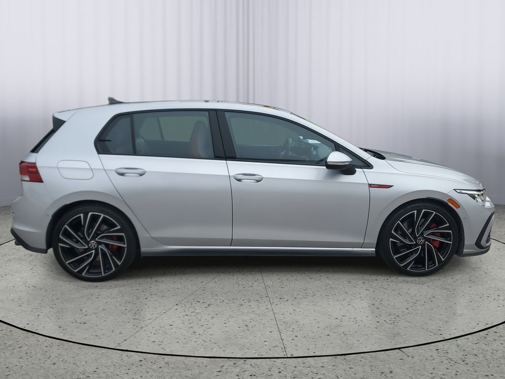 2024 Volkswagen Golf GTI Autobahn