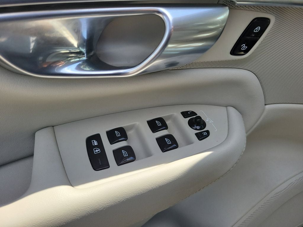 2023 Volvo XC90 Ultimate