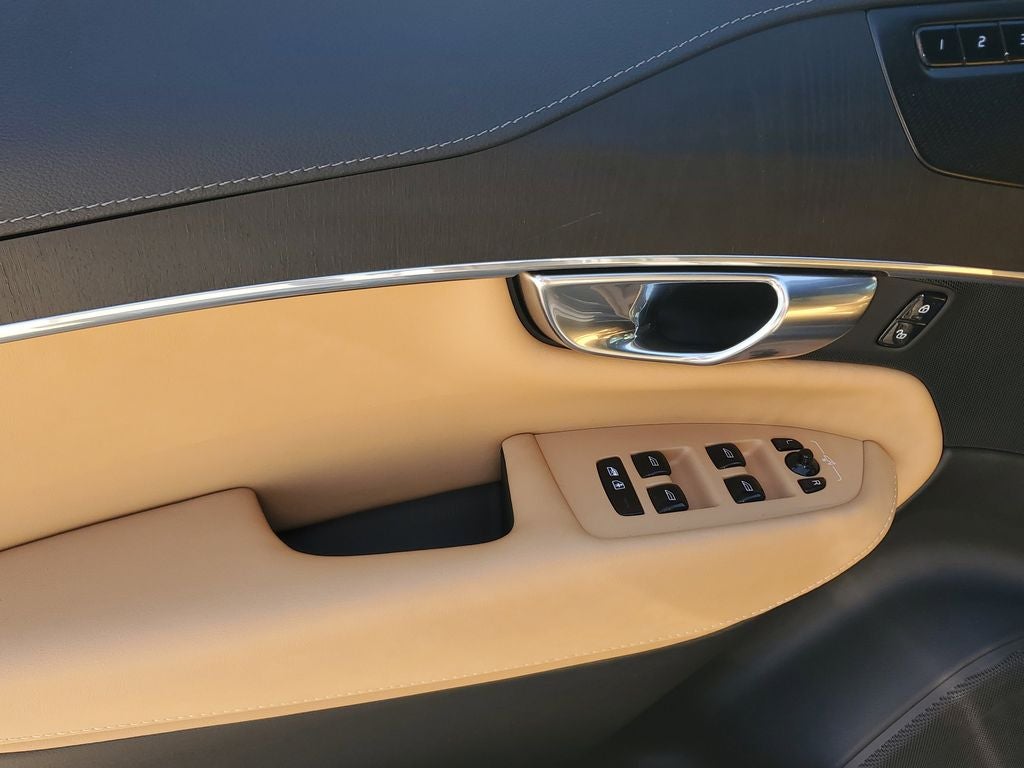 2023 Volvo XC90 Ultimate Certified
