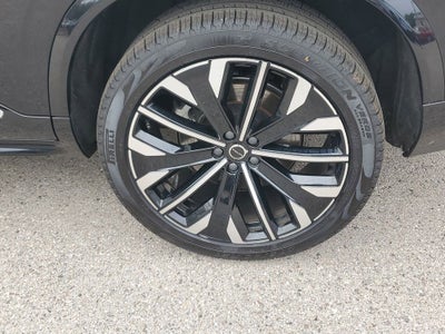 2025 Volvo XC90 2025.5 Plus