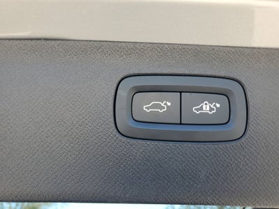 2025 Volvo XC90 2025.5 Plus Certified 1-Owner