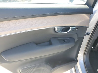 2025 Volvo XC90 2025.5 Plus Certified 1-Owner