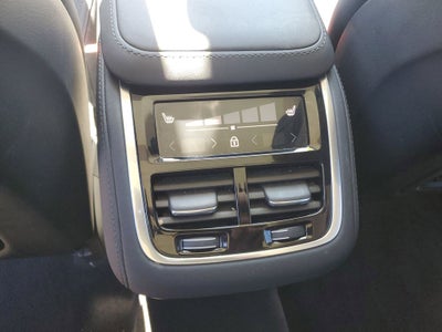 2025 Volvo XC90 2025.5 Plus Certified 1-Owner