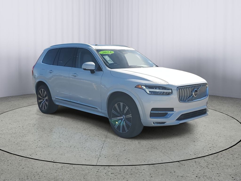 2024 Volvo XC90 Core Bright Theme