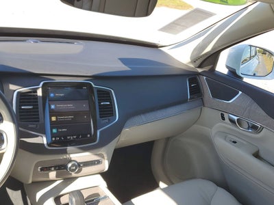2024 Volvo XC90 Core Bright Theme