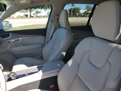 2024 Volvo XC90 Core Bright Theme