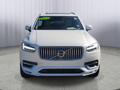 2024 Volvo XC90 Core Bright Theme