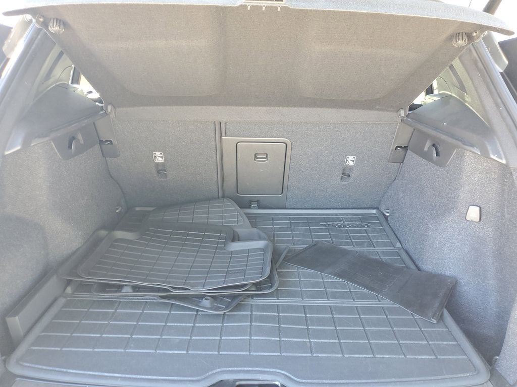 2022 Volvo XC40 Inscription