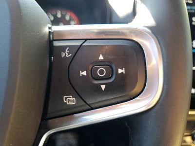 2022 Volvo XC40 Inscription