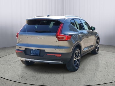 2022 Volvo XC40 Inscription