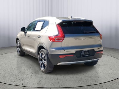 2022 Volvo XC40 Inscription