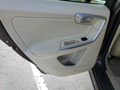 2015 Volvo XC60 T5 Premier