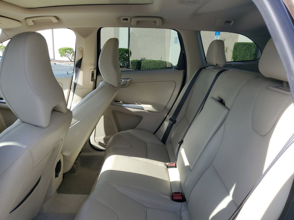 2015 Volvo XC60 T5 Premier