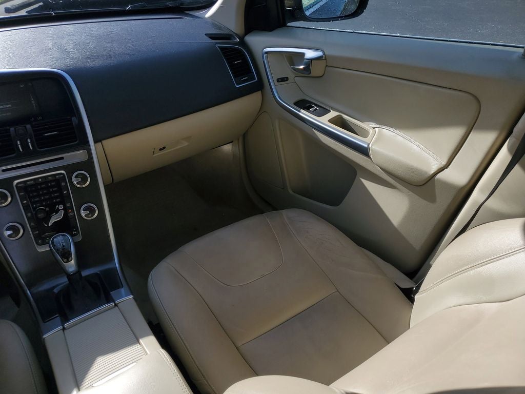 2015 Volvo XC60 T5 Premier