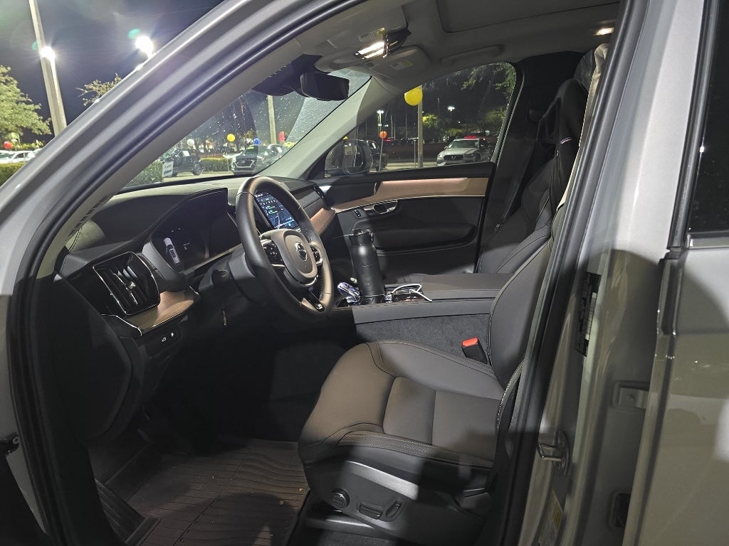 2025 Volvo XC90 Plus 2025.5 Certified