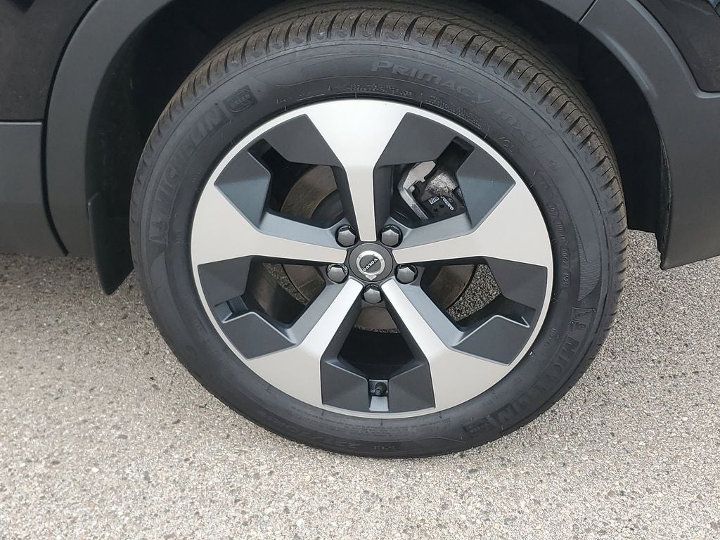 2026 Volvo XC40 Plus