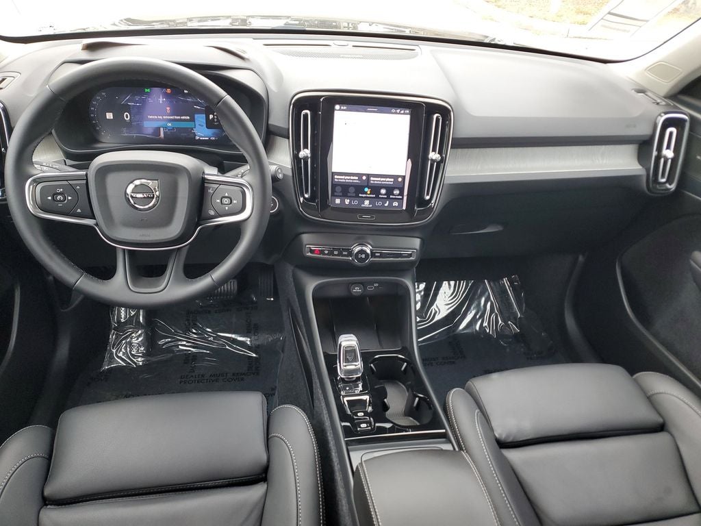 2026 Volvo XC40 Plus