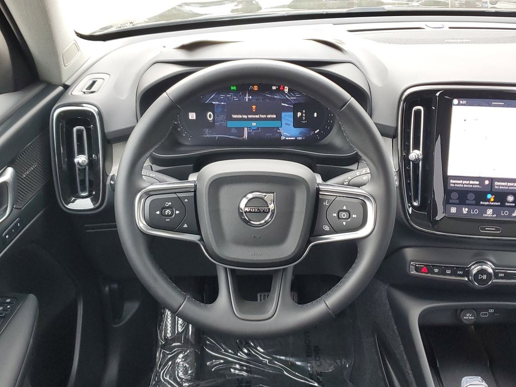 2026 Volvo XC40 Plus