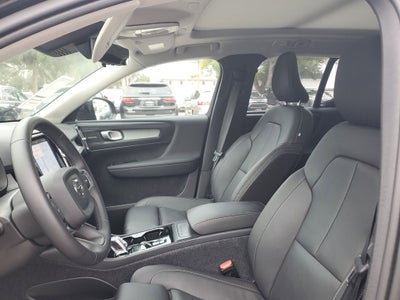 2026 Volvo XC40 Plus