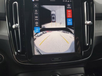 2026 Volvo XC40 Plus