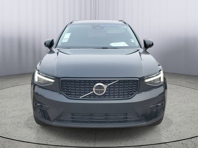2026 Volvo XC40 Plus
