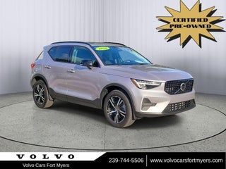 2026 Volvo XC40 Core