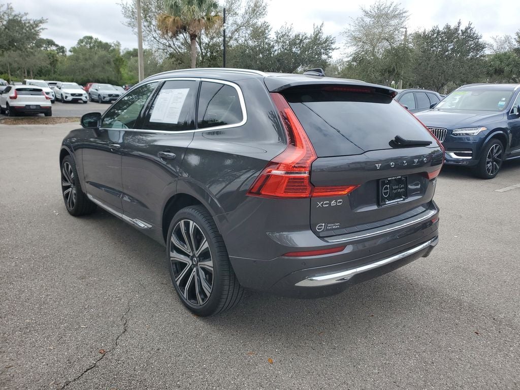 2023 Volvo XC60 Ultimate Bright Theme