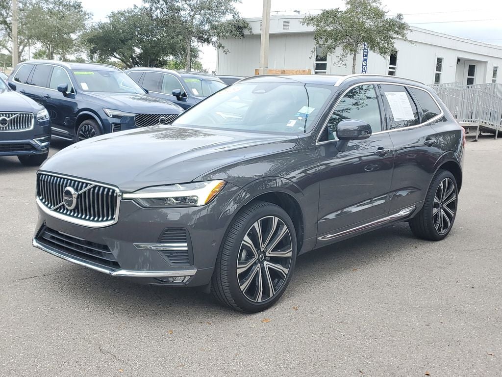 2023 Volvo XC60 Ultimate Bright Theme