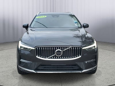 2023 Volvo XC60 Ultimate Bright Theme