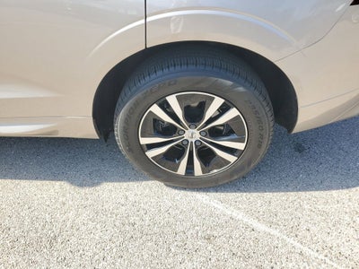 2024 Volvo XC60 Core Dark Theme