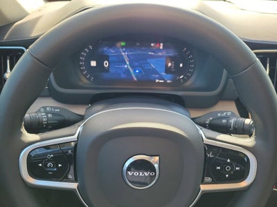 2025 Volvo XC90 Plus