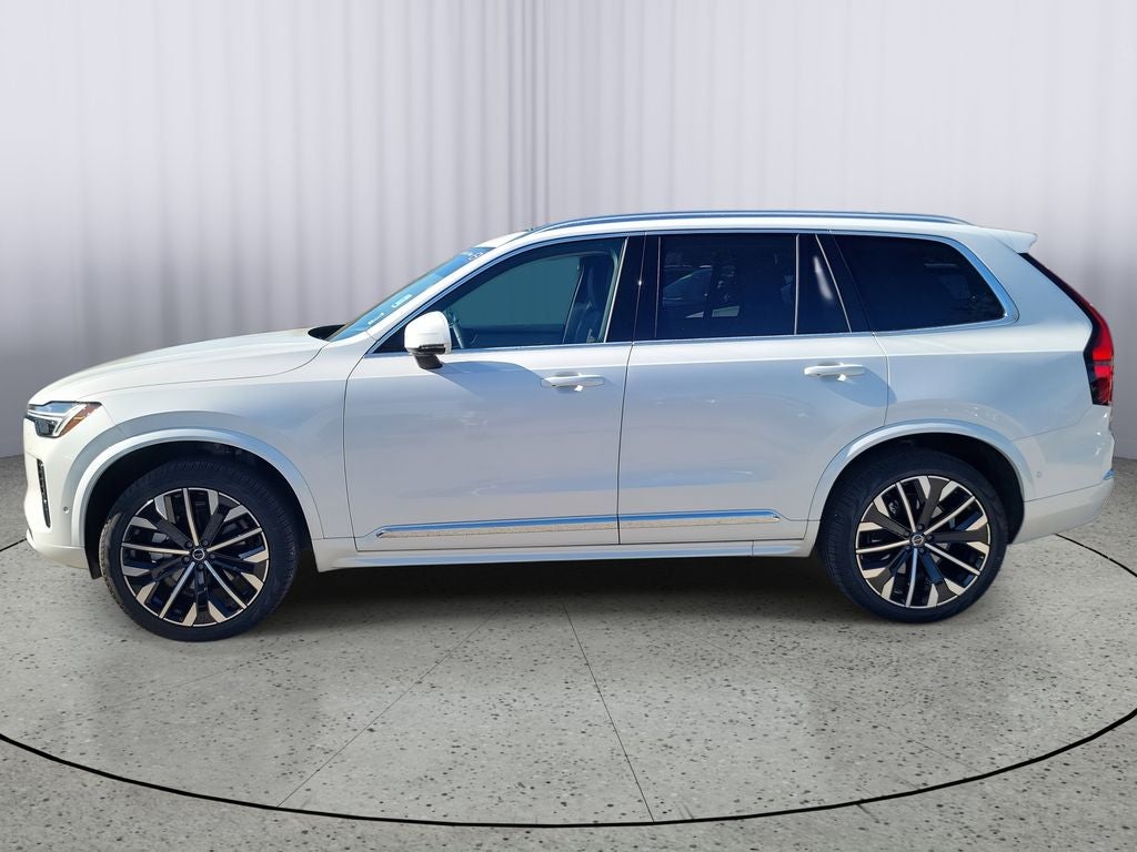 2025 Volvo XC90 Plus