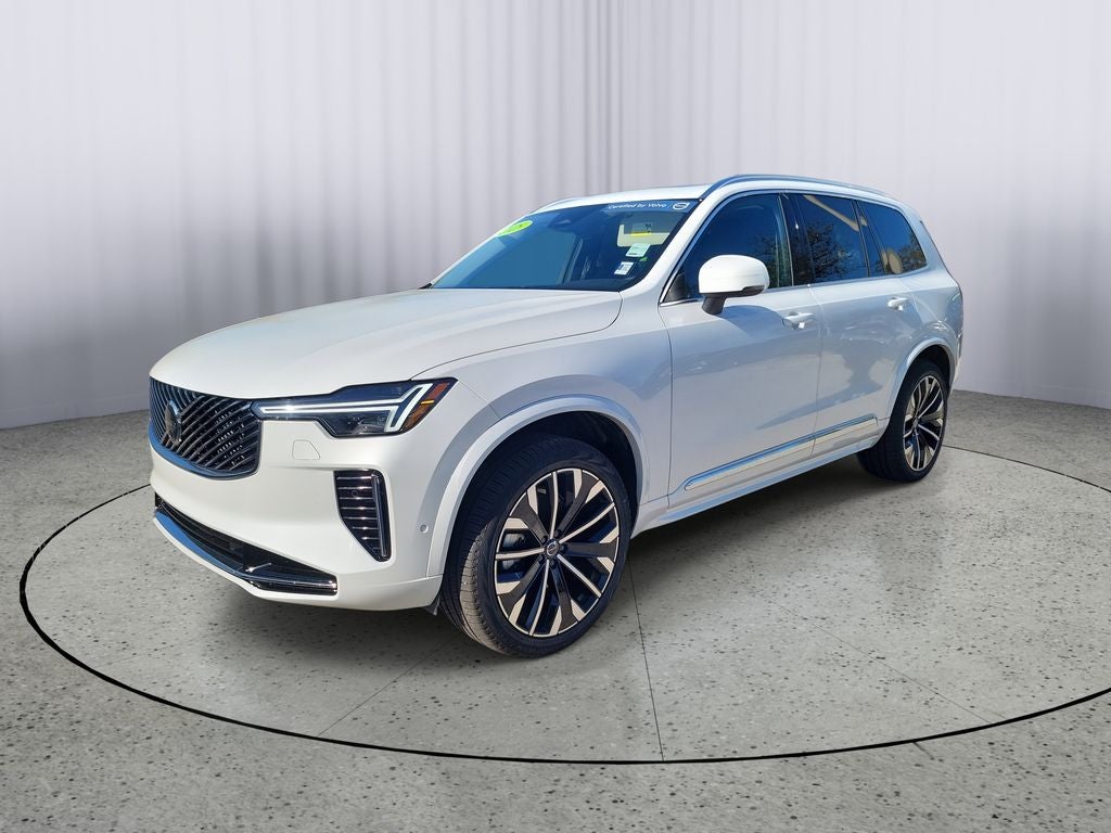 2025 Volvo XC90 Plus