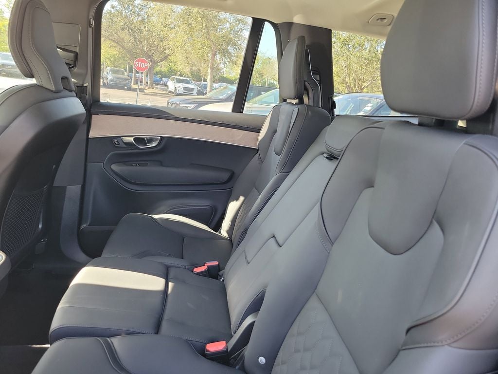 2025 Volvo XC90 Plus