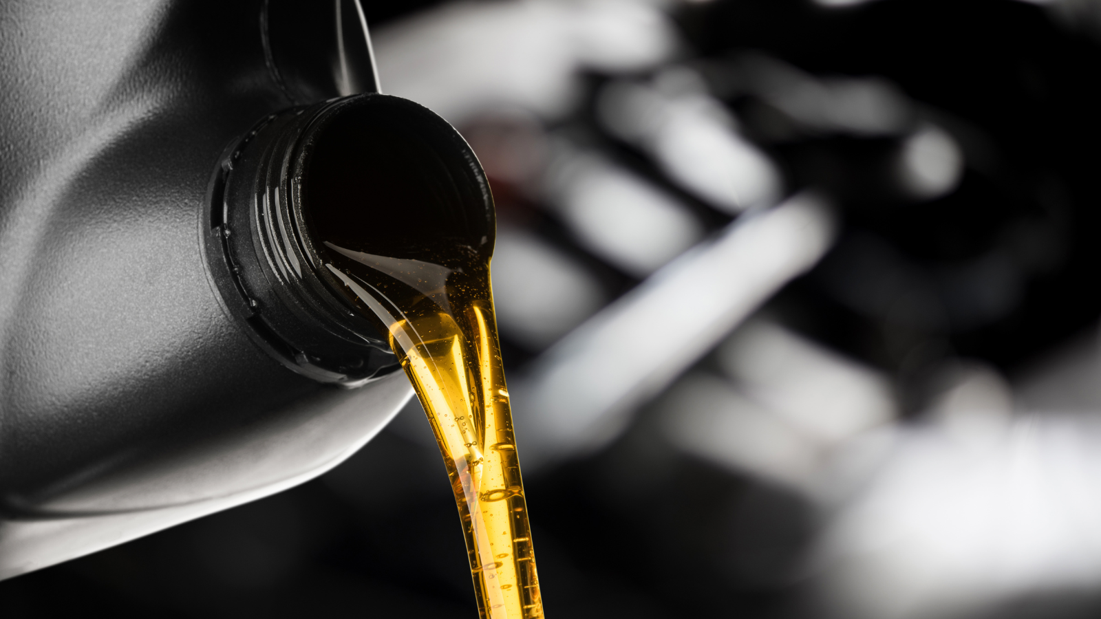 Genesis Oil Change Service in Fort Myers, FL
